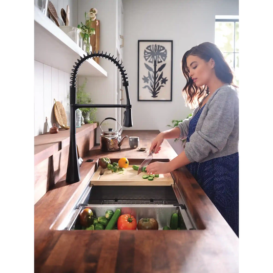 Luxe Chef 32" Workstation Steel Undermount Single Bowl Sink with Accessories